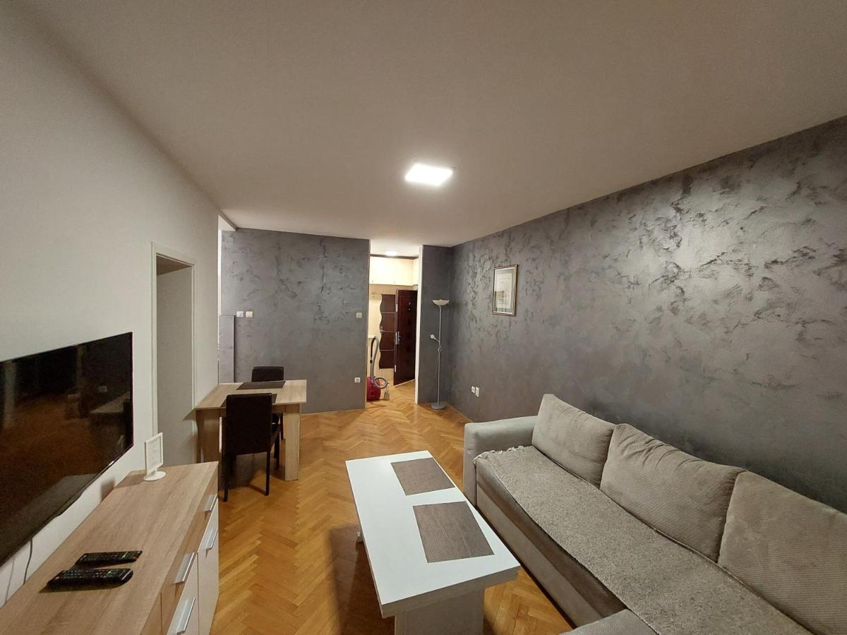 Apartmani Jasmin Novi Sad Eksteriør bilde